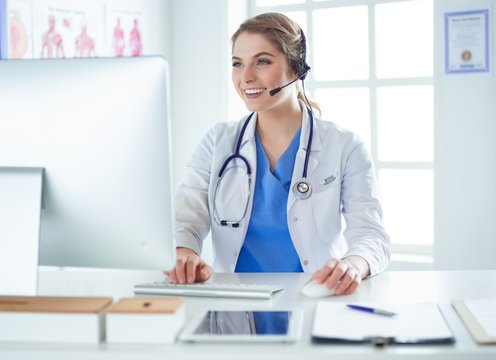 An Access Healthcare nurse with a client